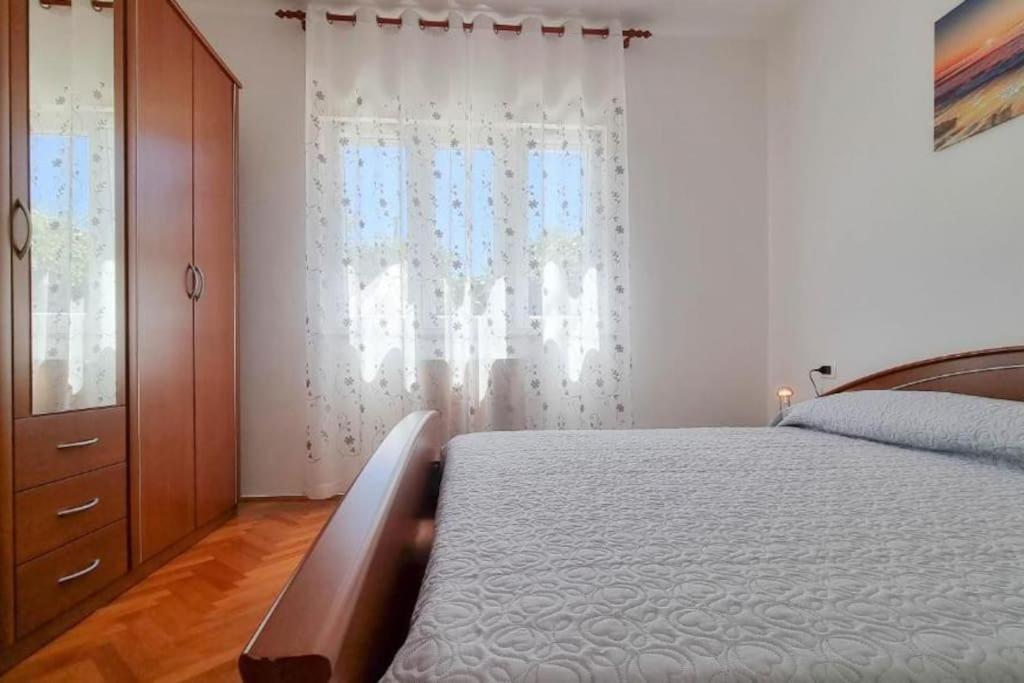 App Racy Lägenhet Umag Exteriör bild