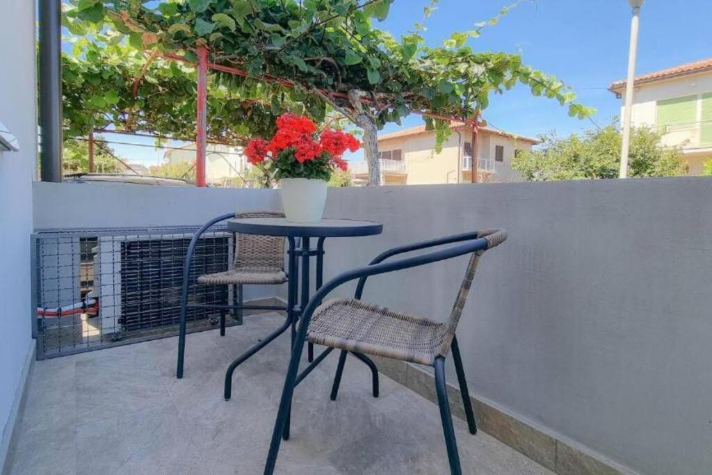 App Racy Lägenhet Umag Exteriör bild